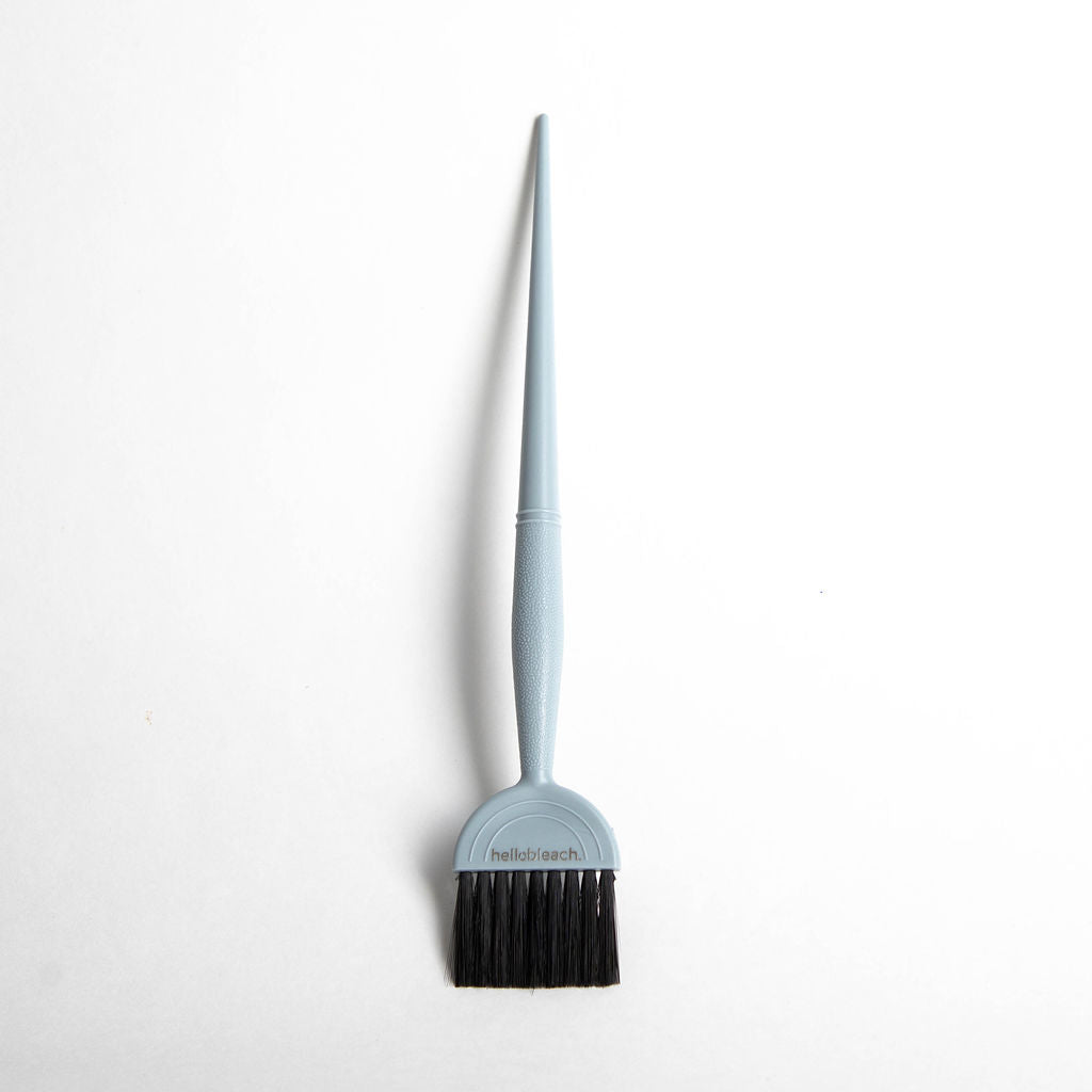 Hello Bleach Small Tint Brush